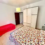 公寓 Trilocale Roberto Con Terrazzo E Posto Auto A Due Passi Dal Mare